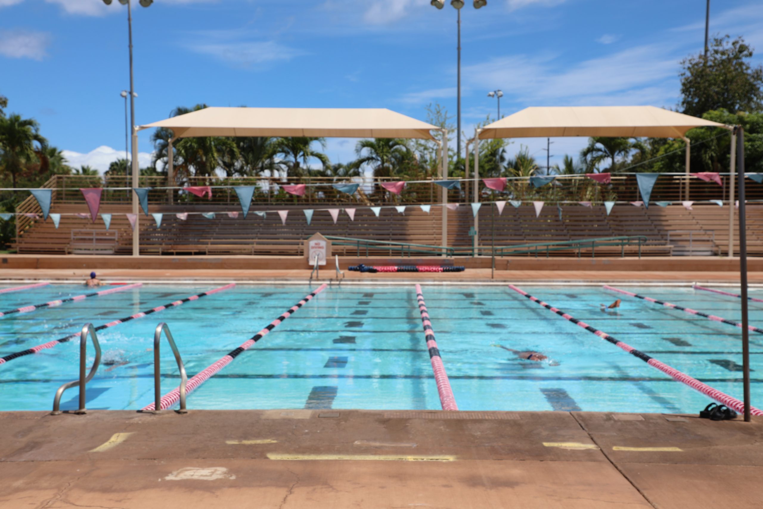 Lahaina Aquatic Center: A Free Lap Swimming Pool in Maui