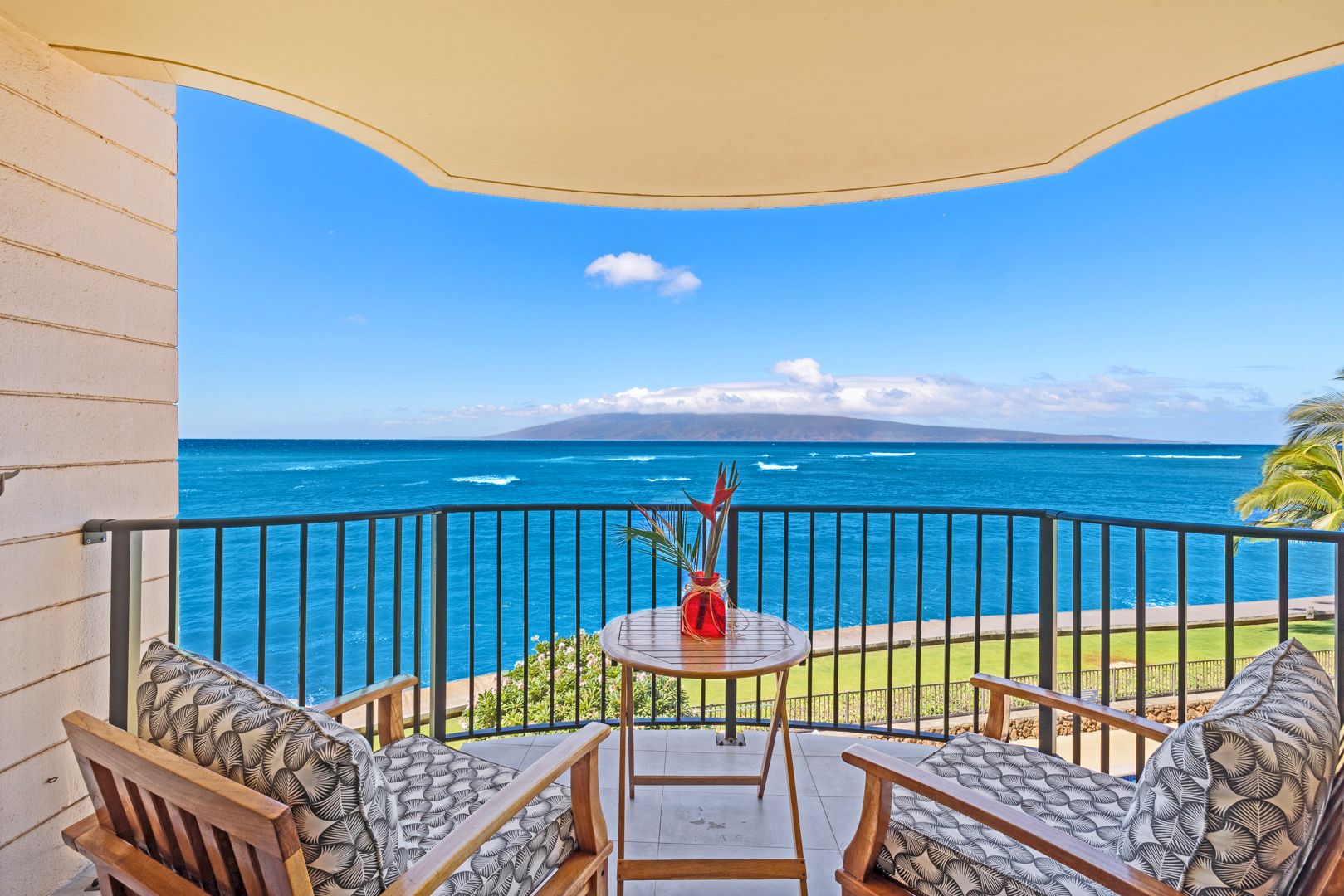 Kahana Reef Balcony and views