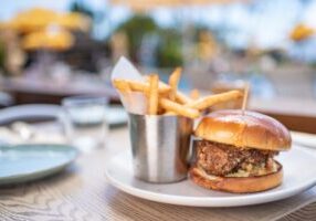 Lahaina Noon Burger and Views