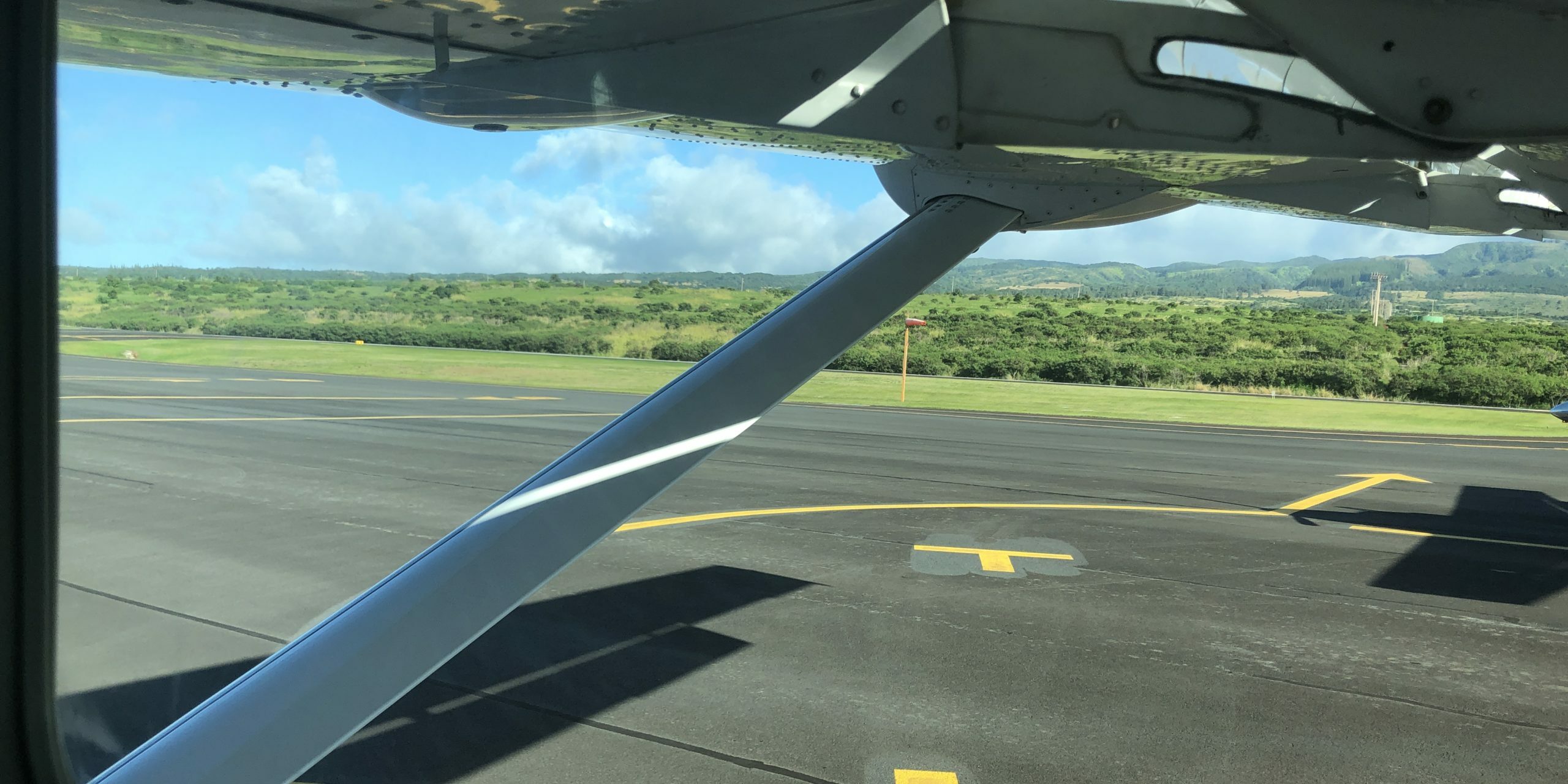 Runway Kapalua Airport