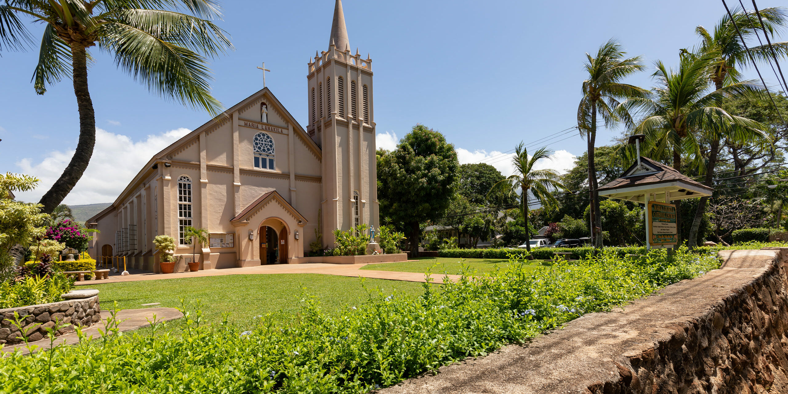 West Maui Catholic Churches & Schools - Maria Lanakila & Sacred Hearts