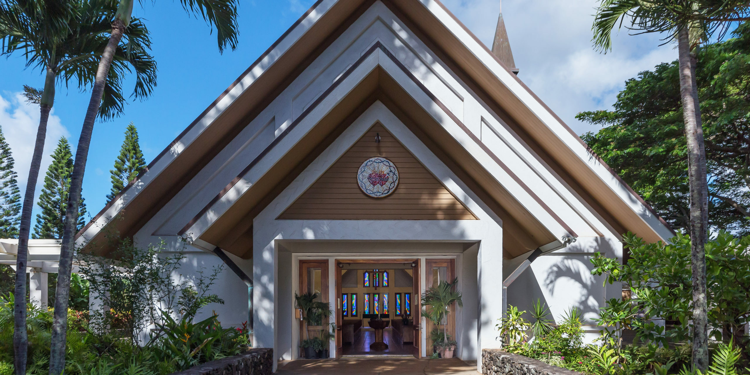 Prayer at Sacred Hearts Mission Church - Living Maui Real Estate